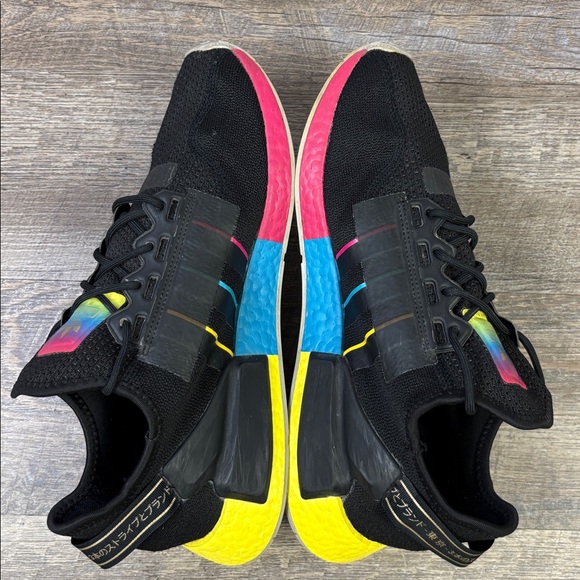 Adidas NMD_R1 Tokyo Edition – Size 10.5 – Black/Multicolor
FY1251
